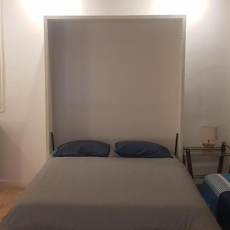Charming Loft - Tour Eiffel/ Rue Cler Aparthotel Párizs Kültér fotó